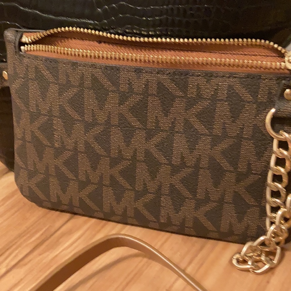 Small bag - Picture 3 of 3